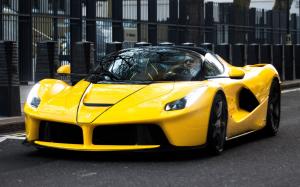 Ferrari LaFerrari Aperta 2016 года